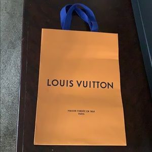 Authentic Louis Vuitton bag only!